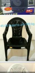 Título do anúncio: Cadeiras c braço suporta 220 kg 45.00
