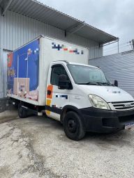 https://img.olx.com.br/thumbs256x256/55/551570030189169.jpg