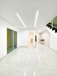 https://img.olx.com.br/thumbs256x256/55/551580282069294.jpg