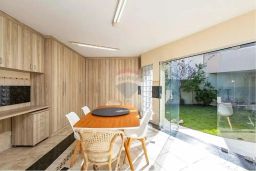 https://img.olx.com.br/thumbs256x256/55/551587398457804.jpg