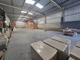 https://img.olx.com.br/thumbs256x256/55/551605786829566.jpg