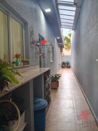 https://img.olx.com.br/thumbs256x256/55/551670420532625.jpg