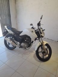 https://img.olx.com.br/thumbs256x256/55/552567397810103.jpg