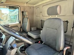 https://img.olx.com.br/thumbs256x256/55/552679663763328.jpg