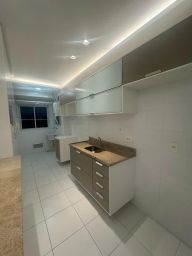 https://img.olx.com.br/thumbs256x256/55/554523746269543.jpg