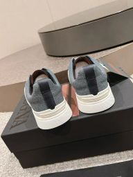 https://img.olx.com.br/thumbs256x256/55/555519670932219.jpg