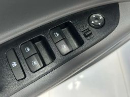 https://img.olx.com.br/thumbs256x256/55/555552391105051.jpg