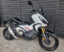 https://img.olx.com.br/thumbs256x256/55/555671314062832.jpg