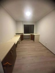 https://img.olx.com.br/thumbs256x256/55/556547408469458.jpg