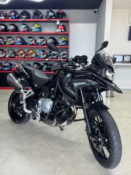 https://img.olx.com.br/thumbs256x256/55/556556649910231.jpg
