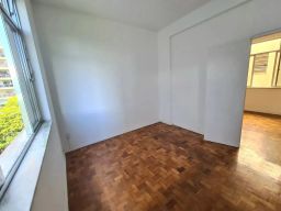 https://img.olx.com.br/thumbs256x256/55/556579409499670.jpg