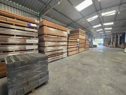 https://img.olx.com.br/thumbs256x256/55/556648662681957.jpg