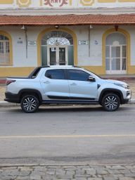 https://img.olx.com.br/thumbs256x256/55/556697697266631.jpg