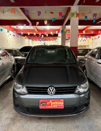 https://img.olx.com.br/thumbs256x256/55/557682186560503.jpg