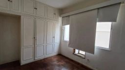 https://img.olx.com.br/thumbs256x256/55/558506886920966.jpg
