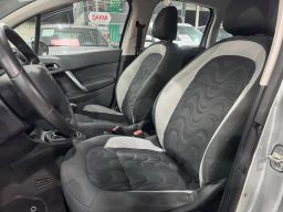 https://img.olx.com.br/thumbs256x256/55/558655428642130.jpg