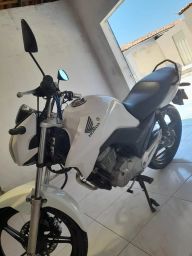 https://img.olx.com.br/thumbs256x256/55/559507635817983.jpg