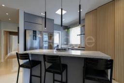 https://img.olx.com.br/thumbs256x256/56/560538522382562.jpg
