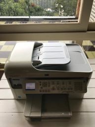 https://img.olx.com.br/thumbs256x256/56/560551134124296.jpg