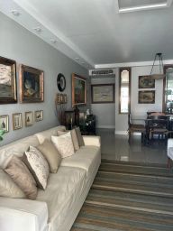 https://img.olx.com.br/thumbs256x256/56/561561402593190.jpg