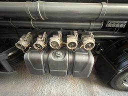 https://img.olx.com.br/thumbs256x256/56/561634655891112.jpg