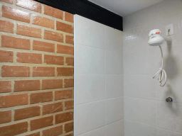 https://img.olx.com.br/thumbs256x256/56/562519642779639.jpg