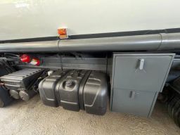 https://img.olx.com.br/thumbs256x256/56/562695779676416.jpg