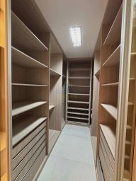 https://img.olx.com.br/thumbs256x256/56/563507643192036.jpg