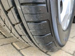 https://img.olx.com.br/thumbs256x256/56/563597406783655.jpg