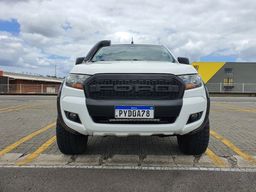Título do anúncio: Vendo ford Ranger Diesel XLS 2017