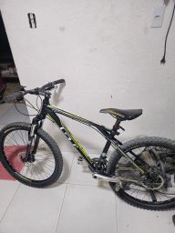 https://img.olx.com.br/thumbs256x256/56/565521752551684.jpg