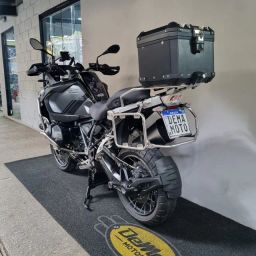 https://img.olx.com.br/thumbs256x256/56/565539750548946.jpg