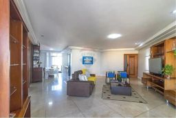 https://img.olx.com.br/thumbs256x256/56/566566645440565.jpg