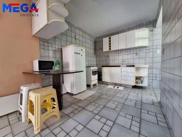 https://img.olx.com.br/thumbs256x256/56/566590141741149.jpg
