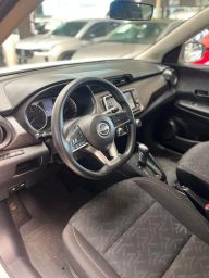 https://img.olx.com.br/thumbs256x256/56/566668664551912.jpg