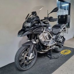 https://img.olx.com.br/thumbs256x256/56/567542634474893.jpg
