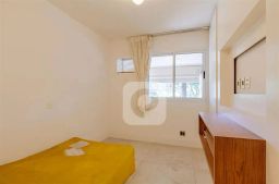https://img.olx.com.br/thumbs256x256/56/567568642996301.jpg