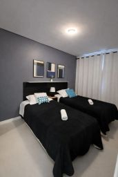 https://img.olx.com.br/thumbs256x256/56/567672860168370.jpg