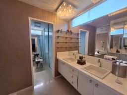 https://img.olx.com.br/thumbs256x256/56/568496806096557.jpg