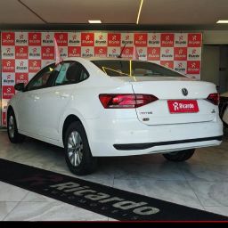 https://img.olx.com.br/thumbs256x256/56/568678414706473.jpg