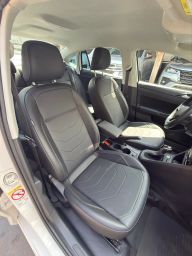 https://img.olx.com.br/thumbs256x256/56/568686314397005.jpg