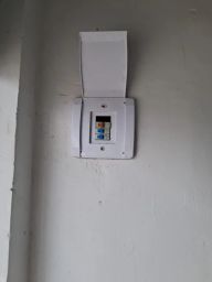 https://img.olx.com.br/thumbs256x256/56/569601363474227.jpg