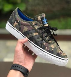 tenis adidas adi ease camuflado