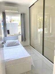 https://img.olx.com.br/thumbs256x256/57/570481352565256.jpg