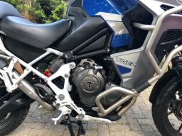 https://img.olx.com.br/thumbs256x256/57/570588255968676.jpg