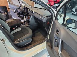 https://img.olx.com.br/thumbs256x256/57/570588633500986.jpg
