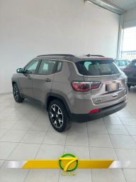 https://img.olx.com.br/thumbs256x256/57/570642418179895.jpg
