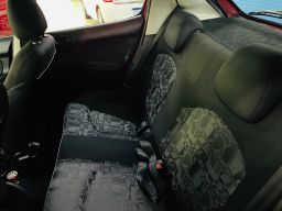 https://img.olx.com.br/thumbs256x256/57/570647807515009.jpg