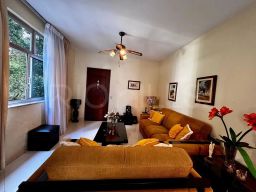 https://img.olx.com.br/thumbs256x256/57/572546273915050.jpg