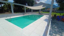 https://img.olx.com.br/thumbs256x256/57/572551048033987.jpg